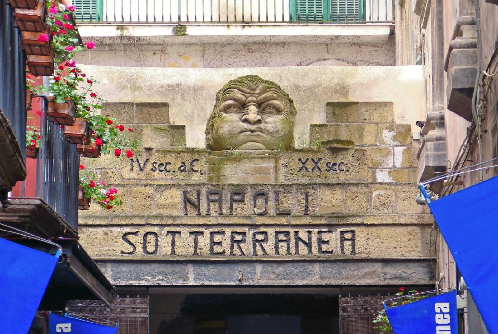 Sasy Jr House Via San Mattia 72 Lejlighed Napoli Eksteriør billede